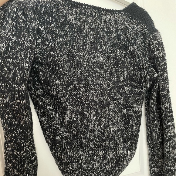 Small black, white, and grey sweater - Picture 2 of 2